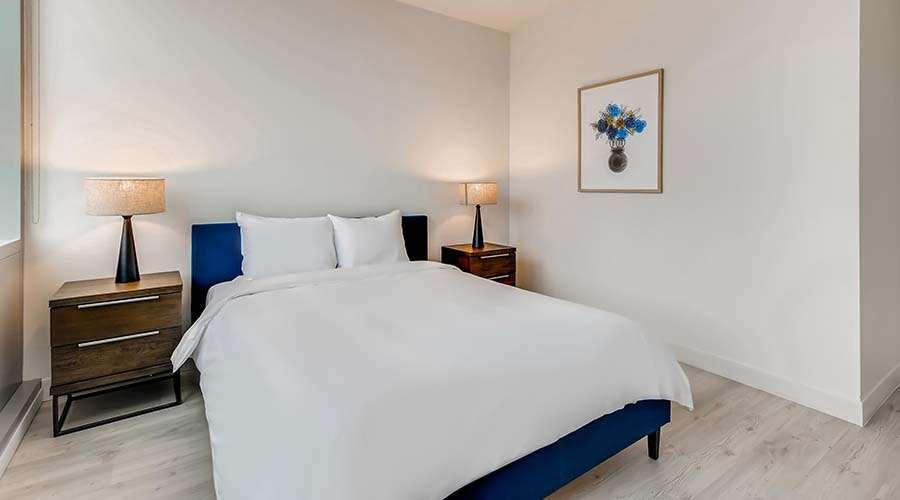 Sentral Michigan Avenue Aparthotel Chicago Kamer foto A bedroom at the hotel