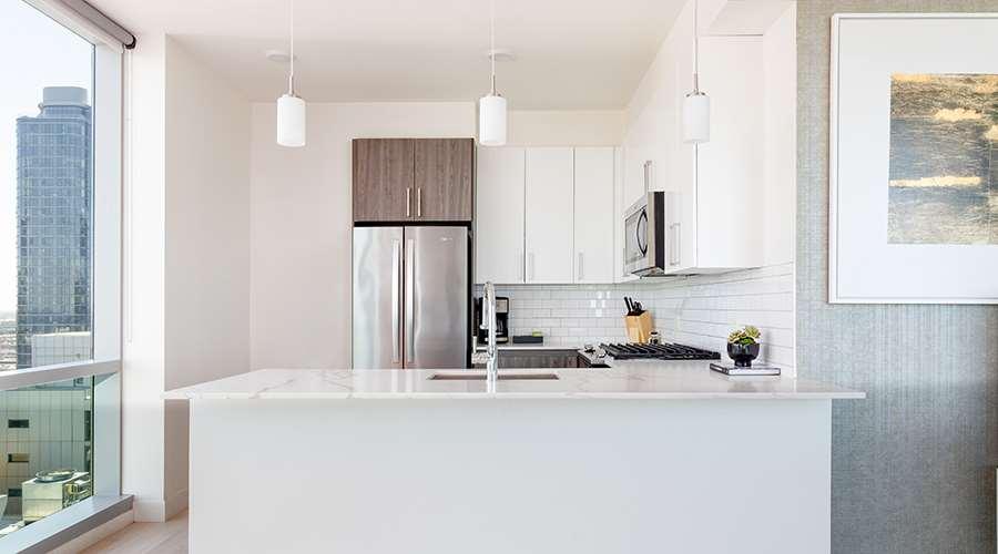 Sentral Michigan Avenue Aparthotel Chicago Buitenkant foto A kitchen in a typical apartment