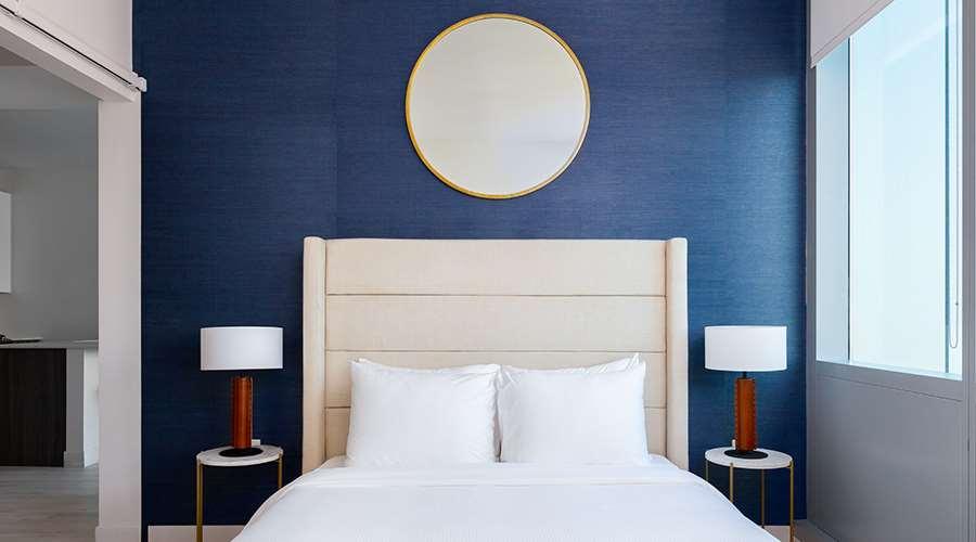 Sentral Michigan Avenue Aparthotel Chicago Kamer foto A bedroom at the Hotel Zags