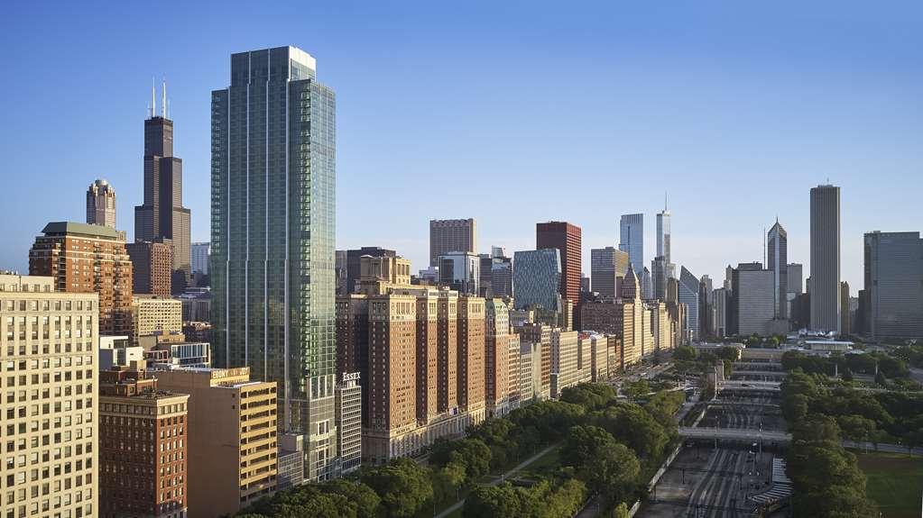 Sentral Michigan Avenue Aparthotel Chicago Buitenkant foto The Park at Riverbank